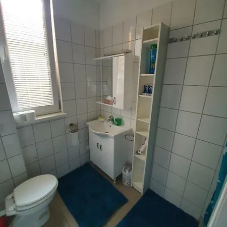 Albergue Minidorm In Heart Of Center *